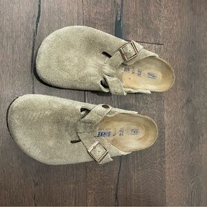 Birkenstock Suede Sandals / Clogs - Tan